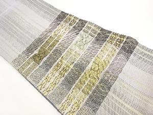 変わり織紐通し金糸横段に縞模様織出し袋帯